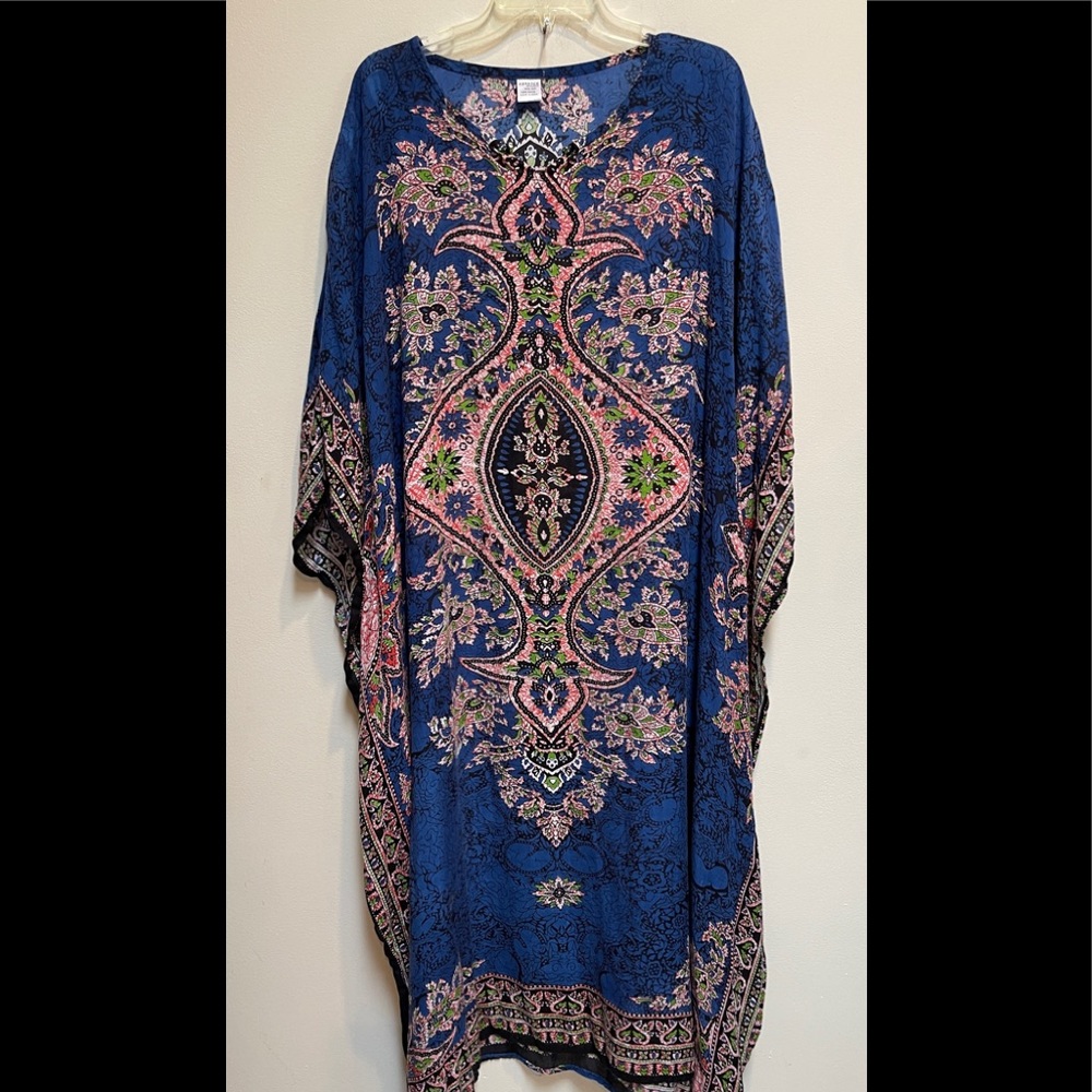 Advance Kaftan Beautiful Pattern Handkerchief Hem… - image 1